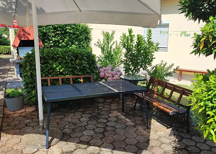 Apartment Dado