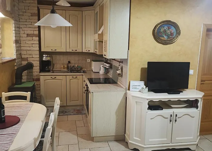 Apartment Dado