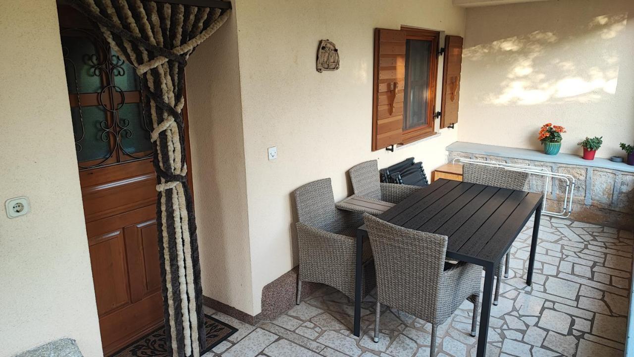 Dado Apartament *